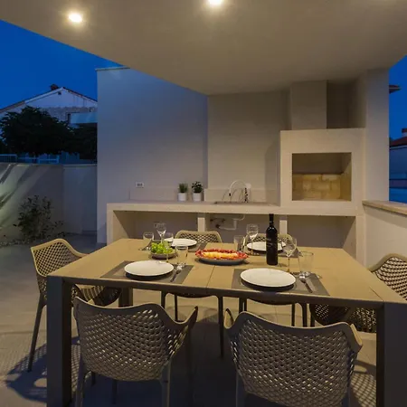Awesome In With Kitchen *
